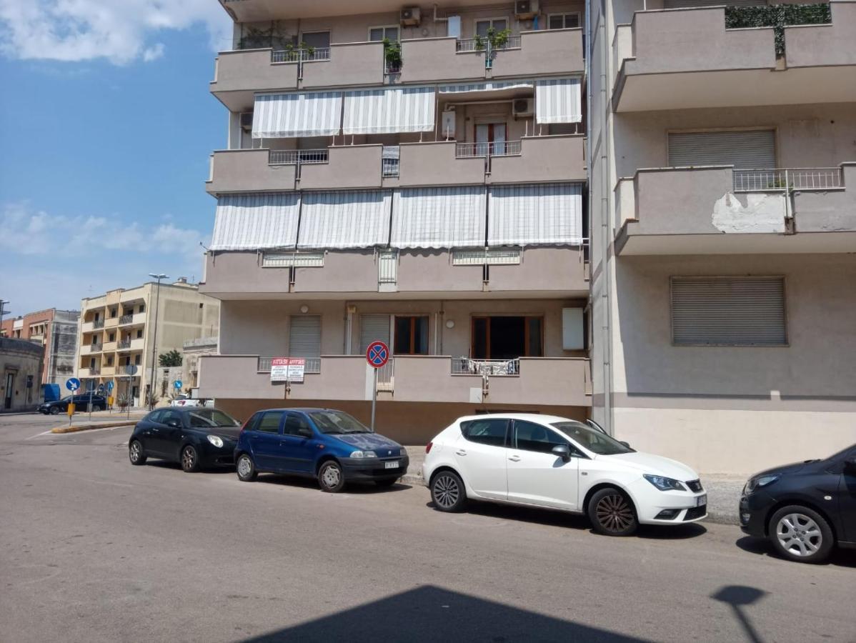 Casa Le Tre Grazie Lägenhet Maglie Exteriör bild